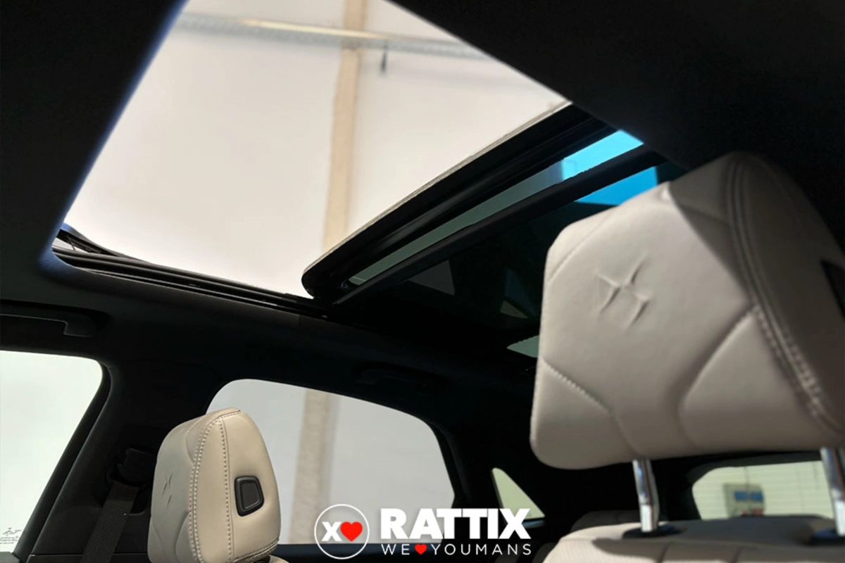 DS7  1.6 e-tense phev La Premiere 4x4 360cv auto DS7 1.6 e-tense phev La Premiere 4x4 360cv auto